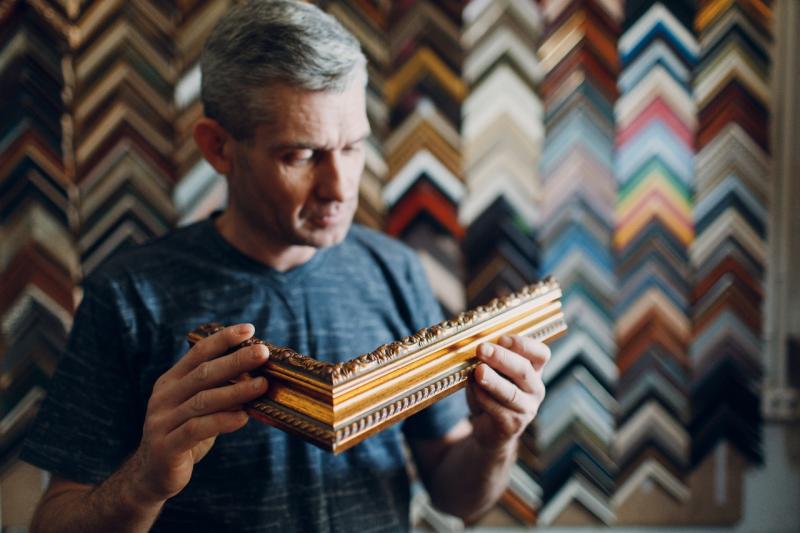 Багетные рамы: транспортировка и уход