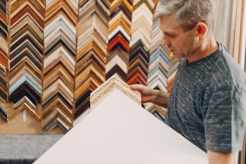 Как подобрать багет для картины ?